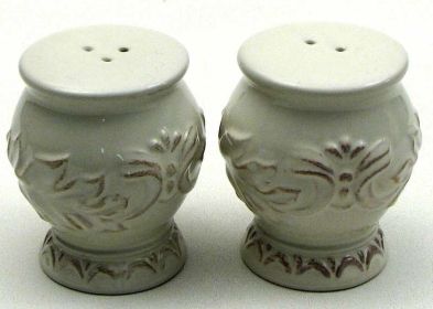 Decorative Ceramic Salt & Pepper Set